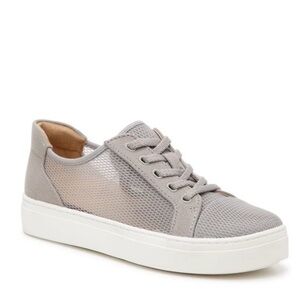 Naturalizer Women's Light Gray Mesh Lace-Up Sneaker